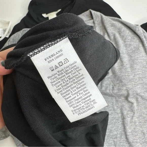 Basic Designer Bundle 4 Pieces Tops and Dress Size XS - S Everlane AG Nordstrom - Picture 8 of 10